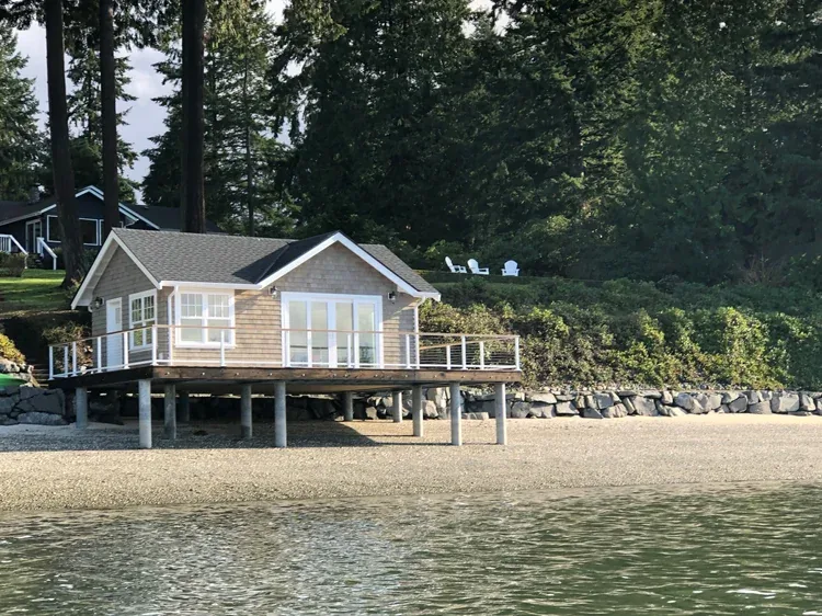 The finished waterfront office on Liberty Bay